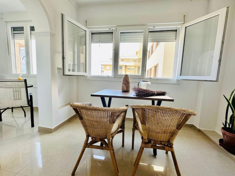 Apartamento A Pie De Playa. Cádiz Exterior foto